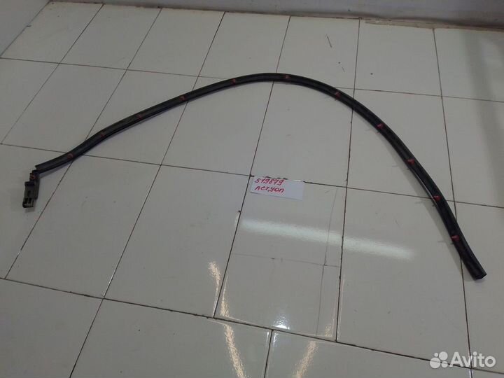 Уплотнитель капота new ck (SsangYong Actyon)