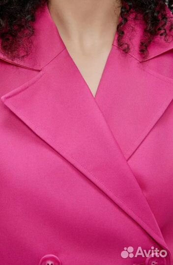 Плащ тренчкот