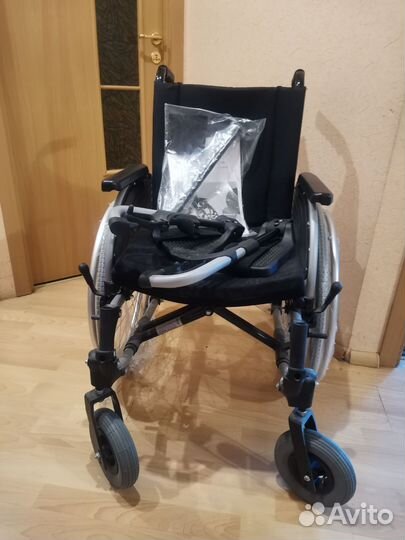 Коляска инвалидная Ottobock