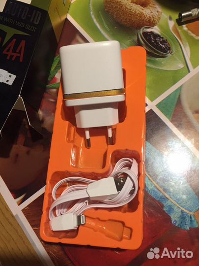 Мощный зарядник на iPhone и android