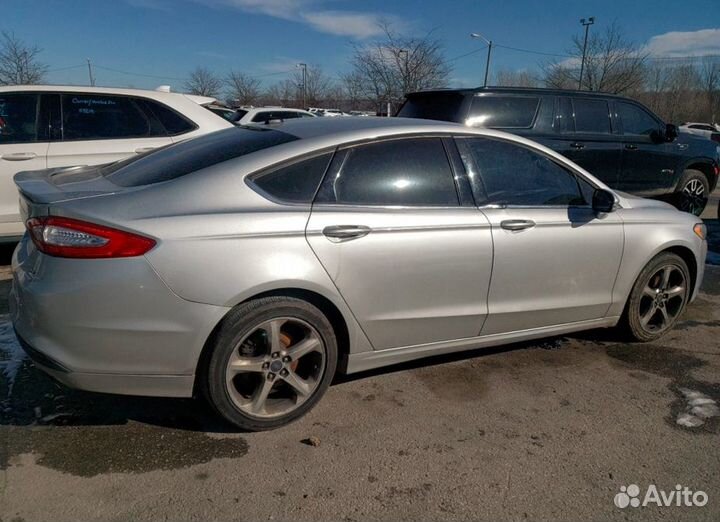 Запчасти на 2016 ford fusion SE