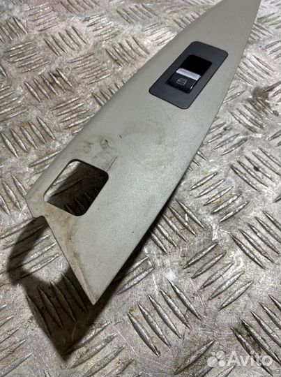 Кнопка стеклоподъемника задняя правая Lifan X60