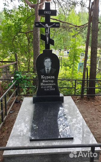 Памятники из гранита