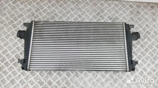 Радиатор интеркуллера opel astra J (8BN30KC01)