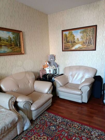 2-к. квартира, 56 м², 3/9 эт.