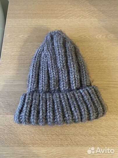 Шапка женская вязаная