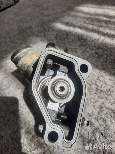 Термостат z18xe