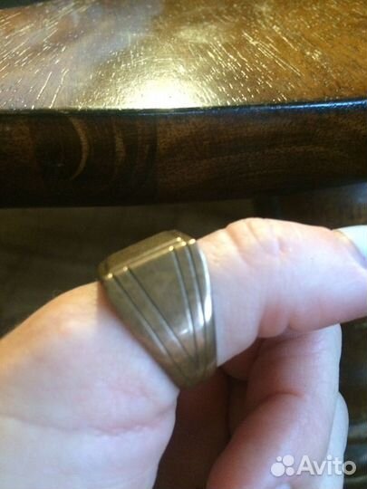 Старинный перстень