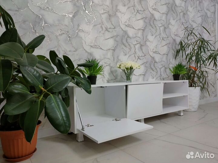 Тумба под телевизор
