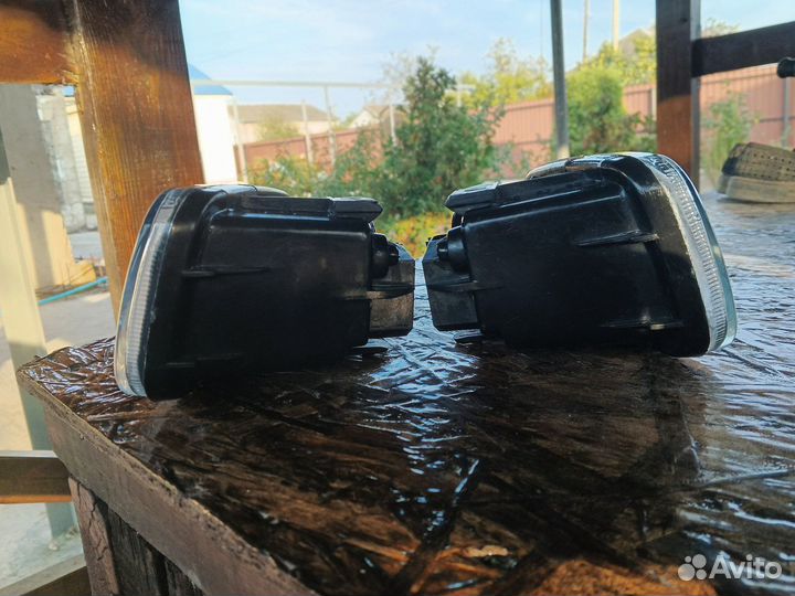 Противотуманные фары на Nissan Bluebird