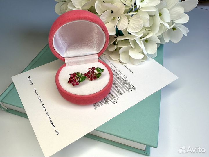 Золотые серьги 585 пробы