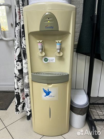 Кулер для воды напольный бу
