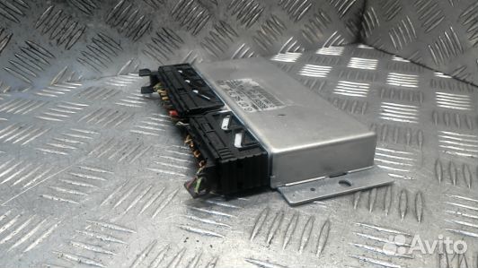 Блок управления mercedes benz E-class W210 (3NI11N