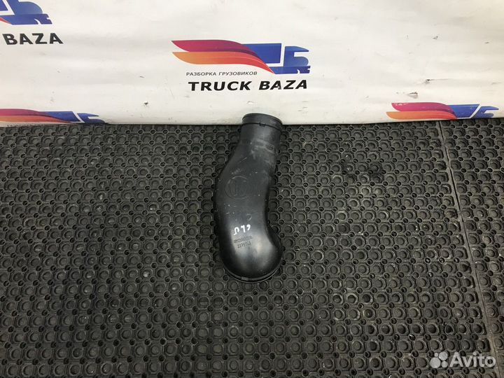 Патрубок воздушного фильтра Scania 6-series