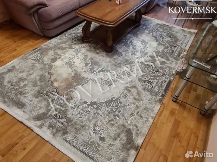 Ковер новый