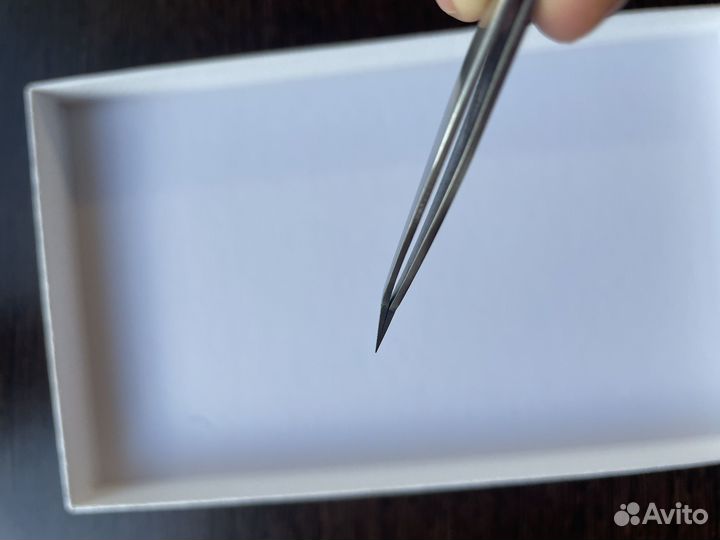 Пинцет для наращивания ресниц