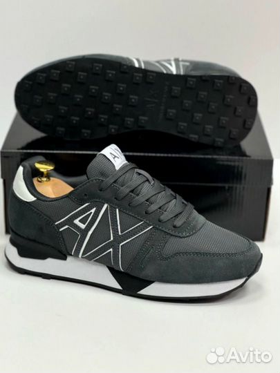 Кроссовки Armani