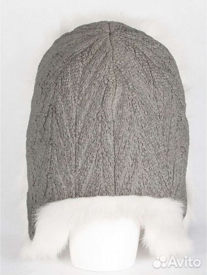 Шапка зимняя новая, иск.мех, болонья