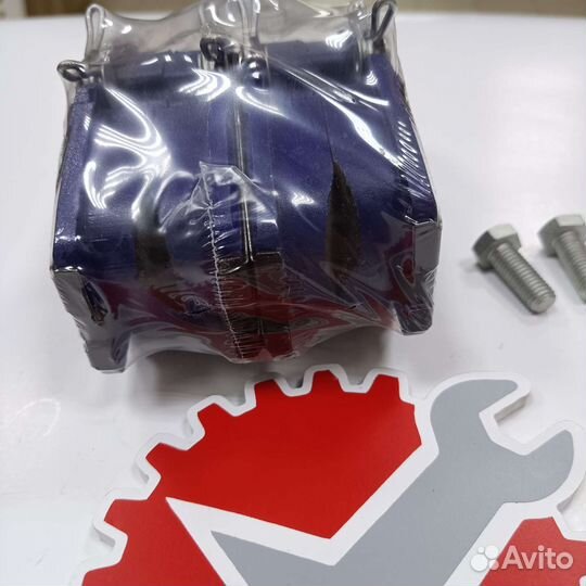 Тормозные колодки W201/W124