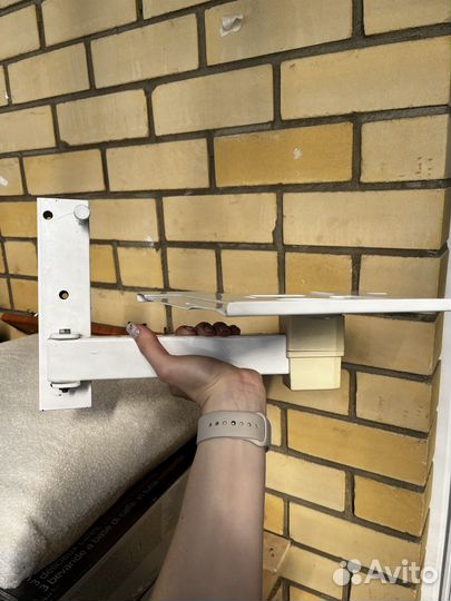 Подставка под телевизор