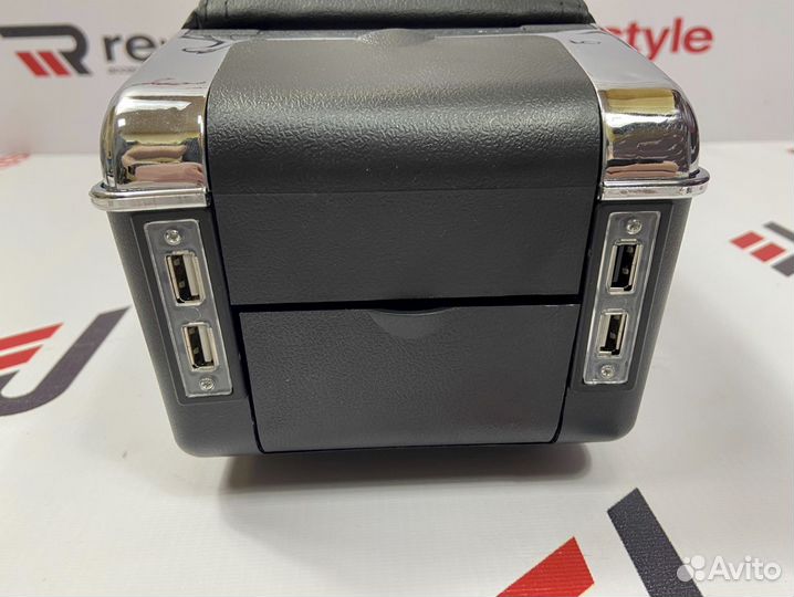 Бардачок подлокотник Honda Fit 2002-2007 г R742