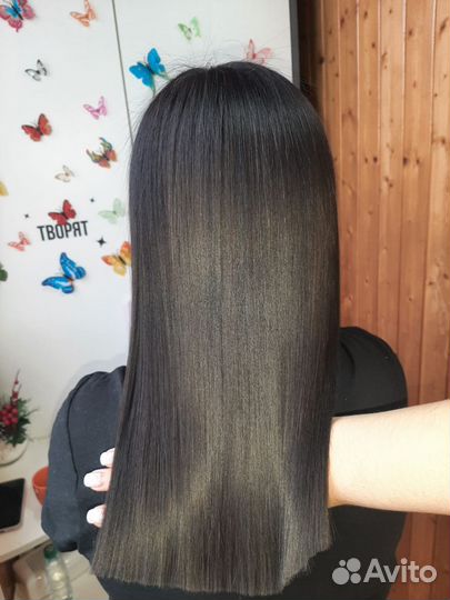 Кератиновое выпрямление волос