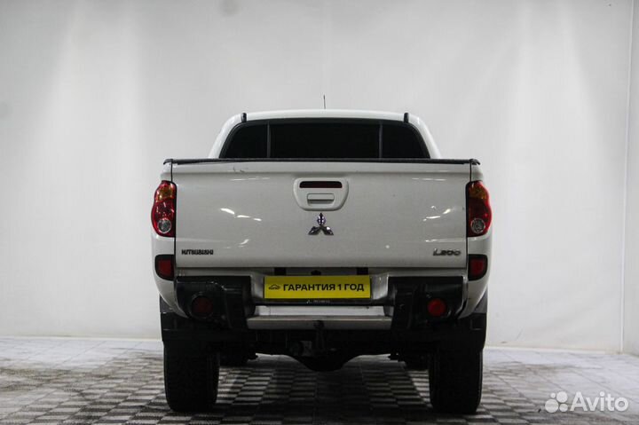 Mitsubishi L200 2.5 AT, 2014, 129 000 км