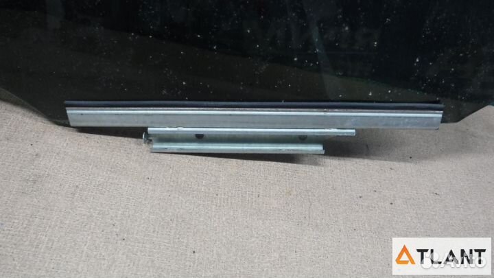 Стекло двери задний правый daihatsu tanto