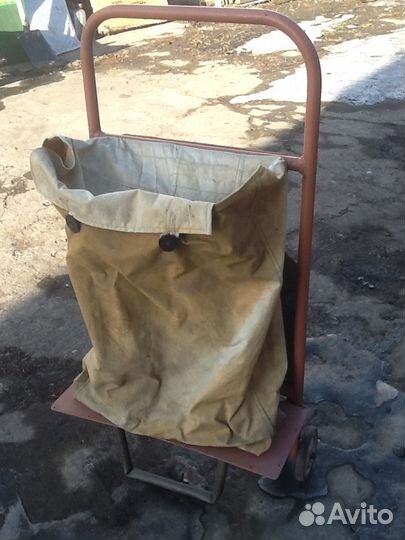 Сумка хозяйственная на колесиках