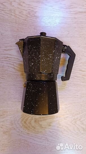 Гейзерная кофеварка