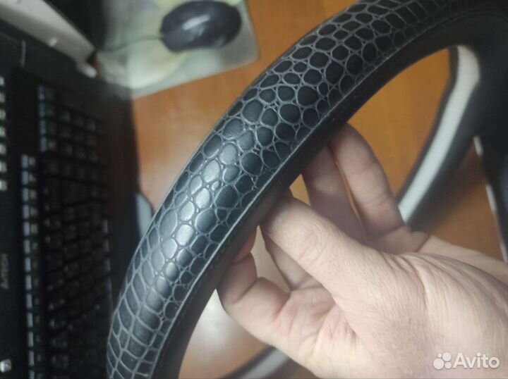 Оплетка на руль новая