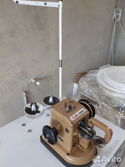 Швейная машина