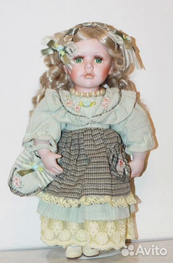 Кукла фарфоровая коллекционная винтаж 30 см