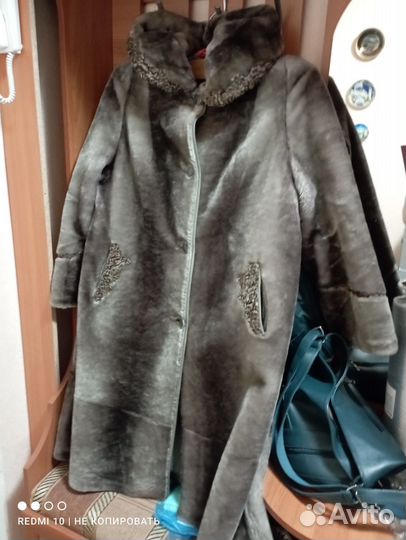 Шуба мутоновая с капюшоном 54 56
