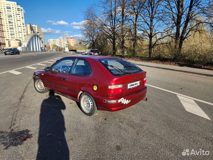 Toyota Corolla 1.6 AT, 1992, 403 000 км