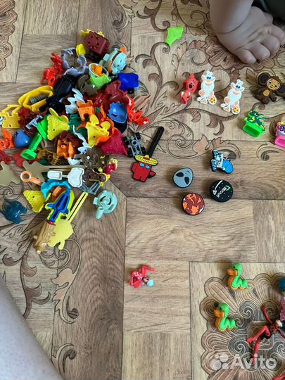 Игрушки из киндера