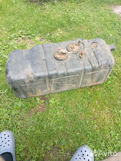 Топливный бак на газель пластик