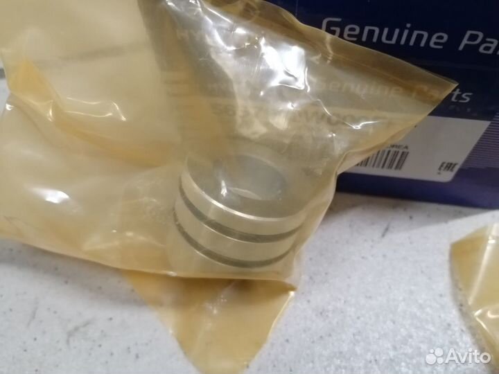 Ремкомплект рулевой рейки I-40. Новый. Оригинал