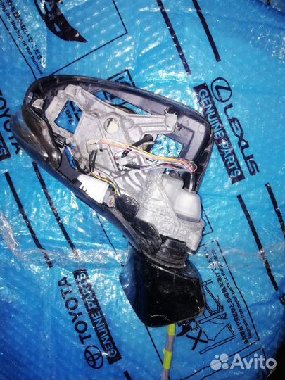 Корпус зеркала правое лексус ES