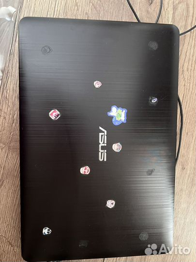 Ноутбук asus