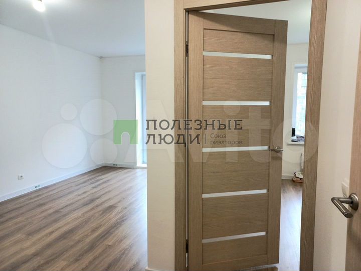 1-к. квартира, 36 м², 1/10 эт.