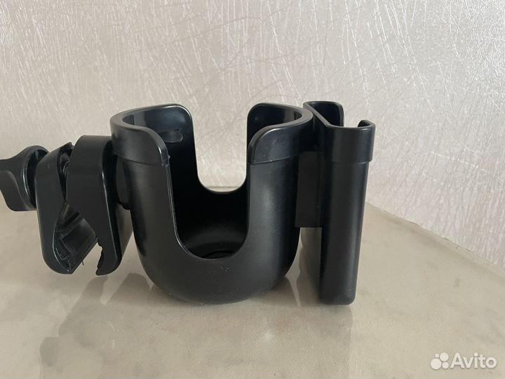 Держатель для стакана и телефона