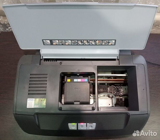 Цветной принтер epson stylus photo R270