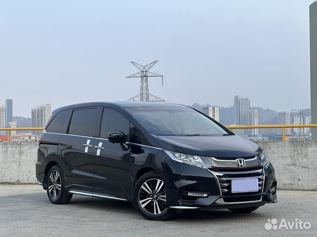 Honda Odyssey 2.0 CVT, 2019, 50 000 км с пробегом, цена 2770000 руб.