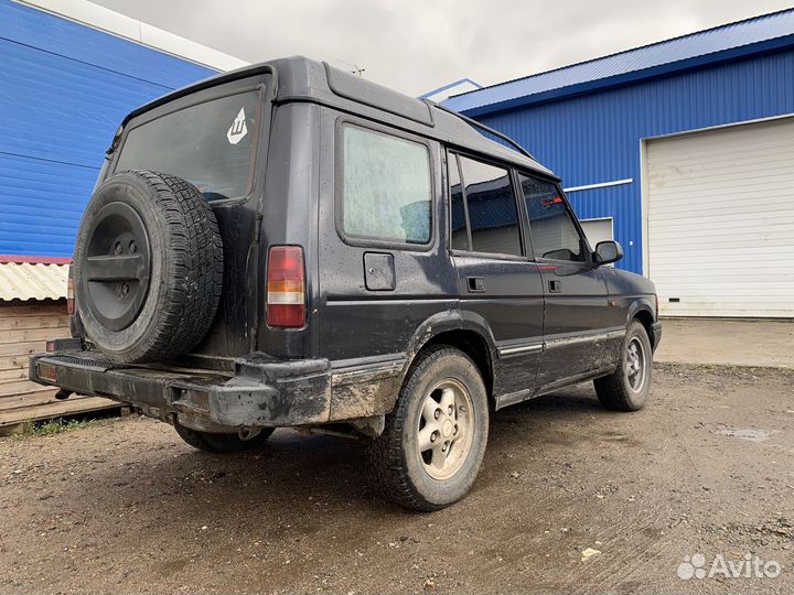Land Rover Discovery 4.0 AT, 1996, 400 000 км