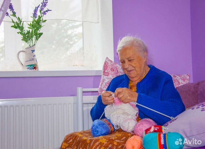 Сиделка за пожилым