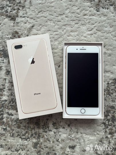 iPhone 8 Plus, 64 ГБ