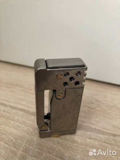 Зажигалка бензиновая