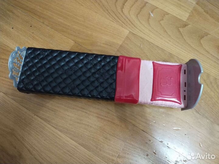 Кровать кукольная