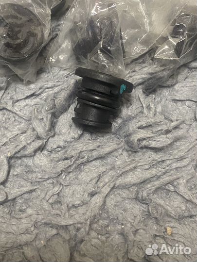 Пробка сливная масляного поддона Vag 06L103801